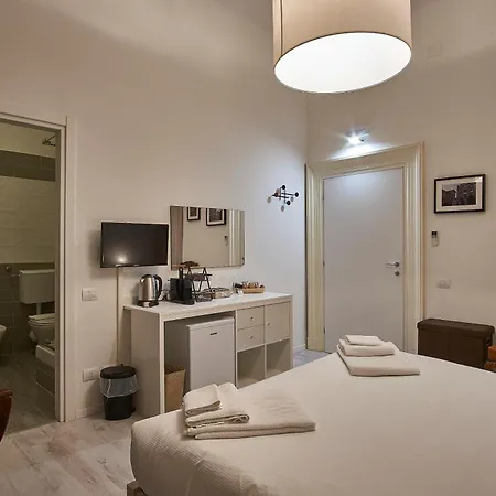 Cuore Di Bologna Suites Kamer foto